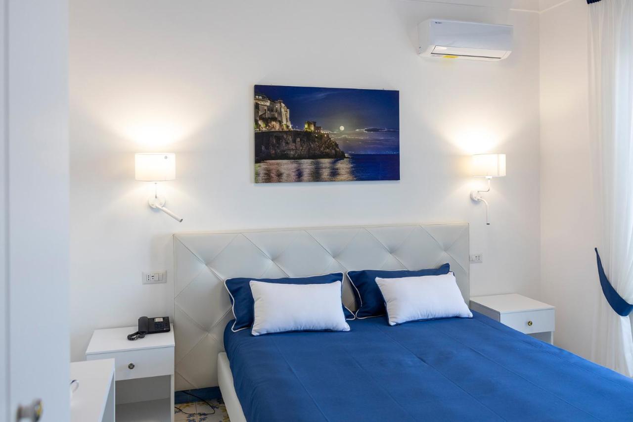 アマルフィ ロカンダ コスタ ダマルフィ Bed & Breakfast エクステリア 写真